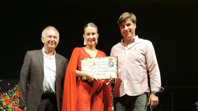 Alba Bazán gana el IX Concurso de Cante Flamenco Villa de Candeleda