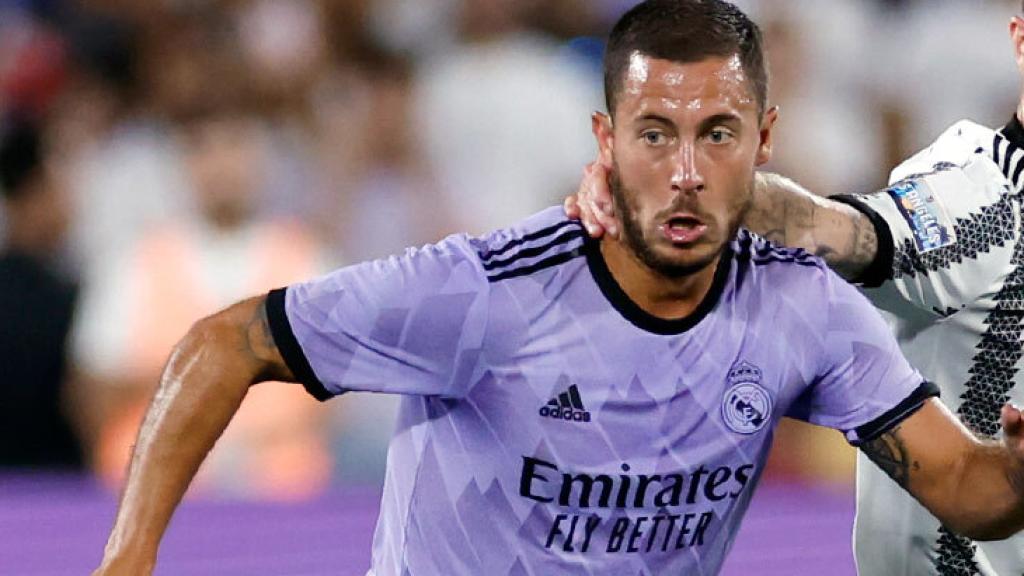 Eden Hazard, en un partido con la camiseta morada del Real Madrid