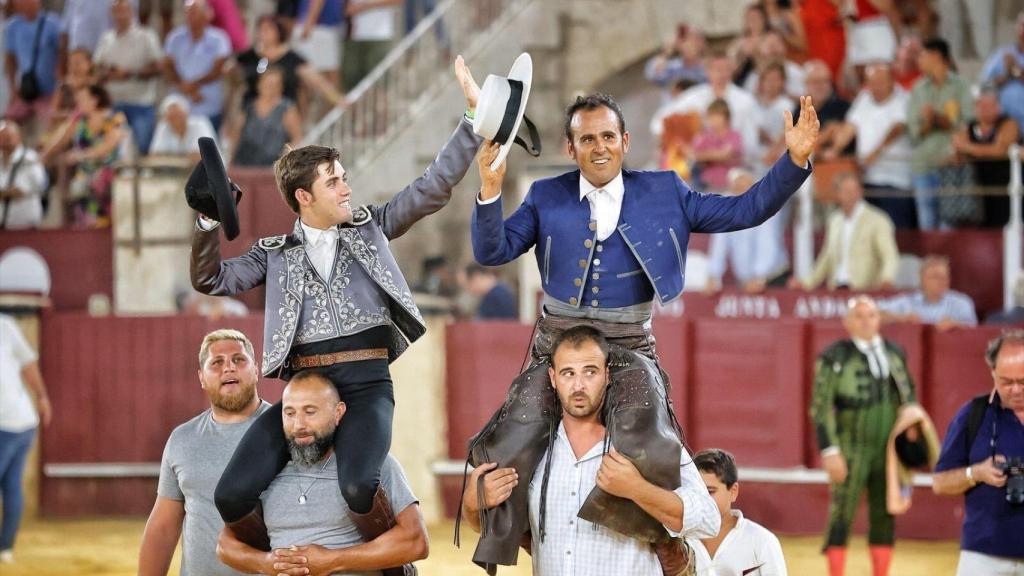 Guillermo Hermoso y Ferrer Martín, doble Puerta Grande en Málaga