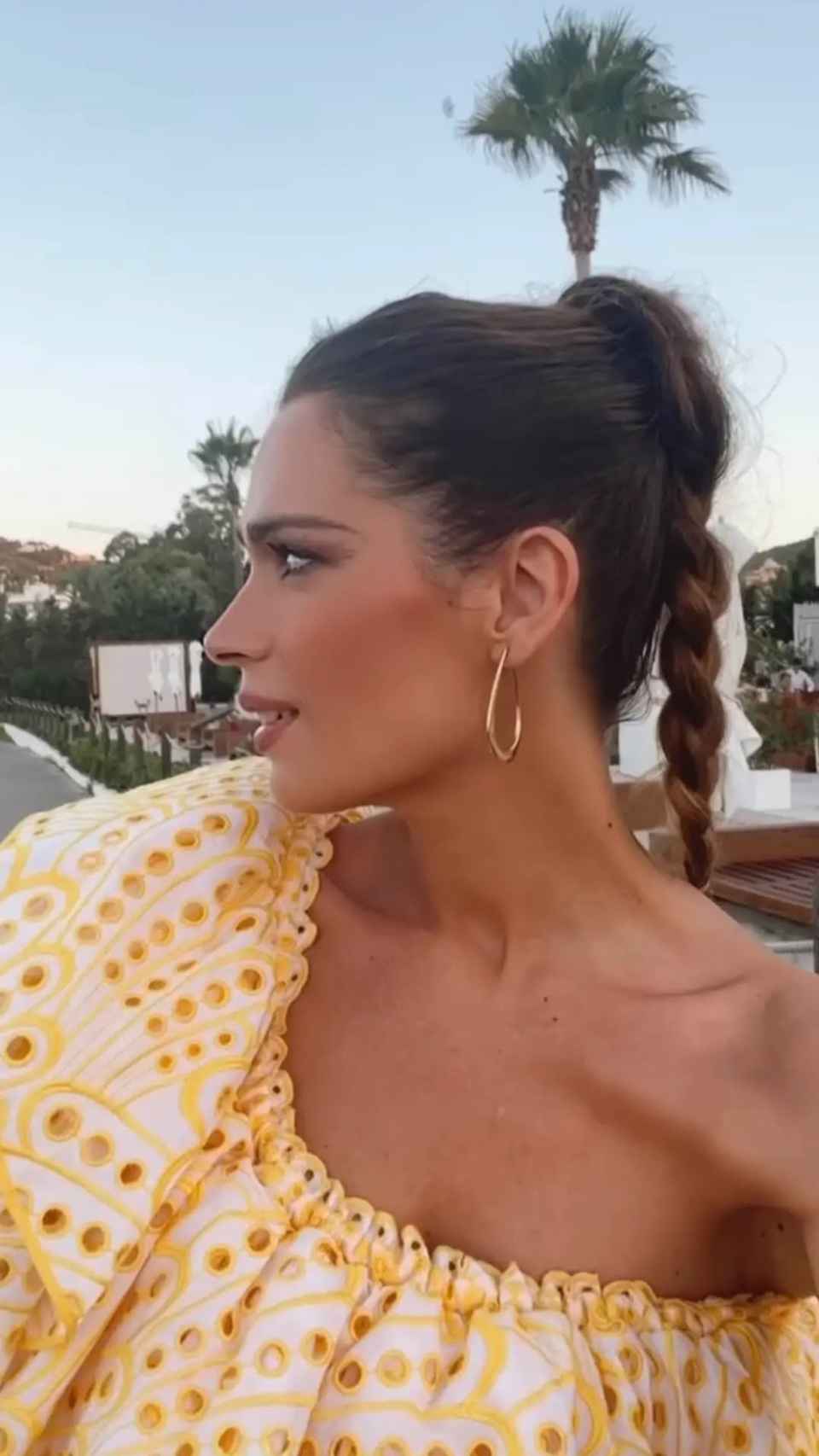 El 'look' que ha lucido la actriz en Ibiza.