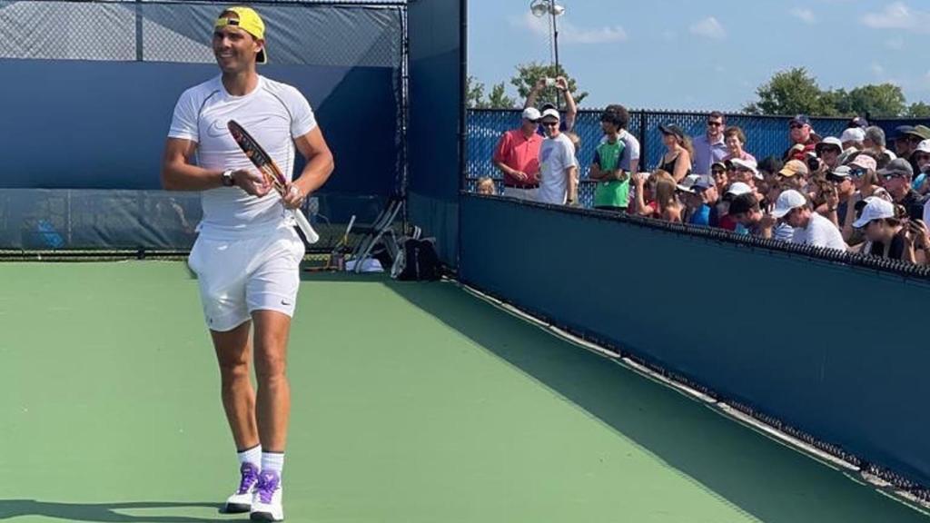 Rafa Nadal entrena en Cincinnati.