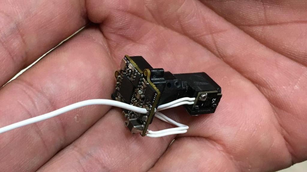 Primeros prototipos de Miniscope con cable