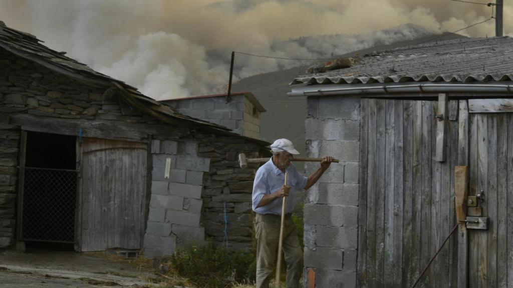 Imagen de archivo del incendio en Chandrexa de Queixa.