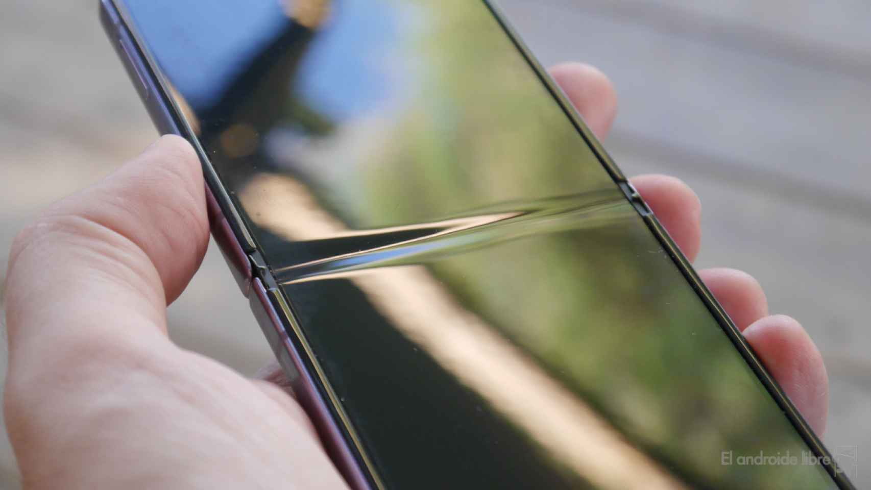 El móvil plegable Galaxy Z Flip 5 tendrá otro rival importante