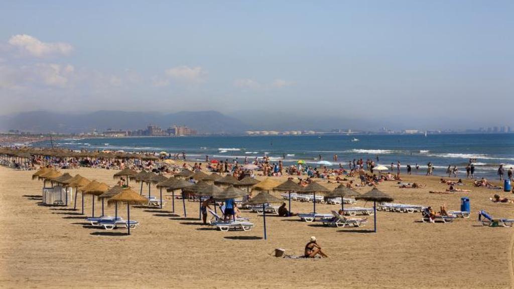 Playa de la Malvarrosa (Valencia). Foto: visitvalencia.com.