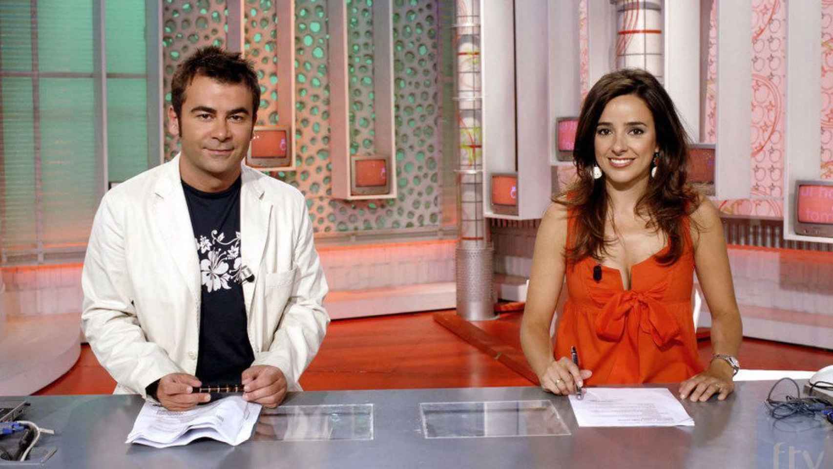 Jorge Javier Vázquez y Carmen Alcayde, en 'Aquí hay tomate'.