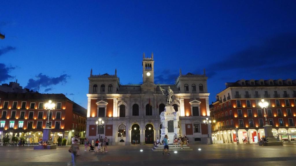 El Ayuntamiento de Valladolid el primer día de apagón