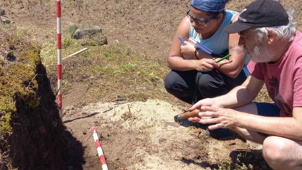 Investigación en la necrópolis de A Lanzada (Sanxenxo).