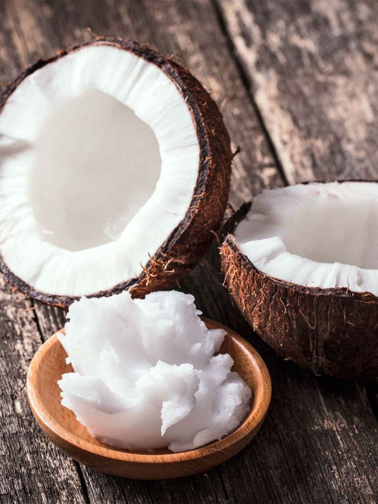 El coco tiene grandes propiedades para la cosmética.