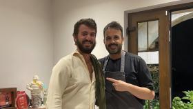 Gallardo junto al chef Nacho Solana