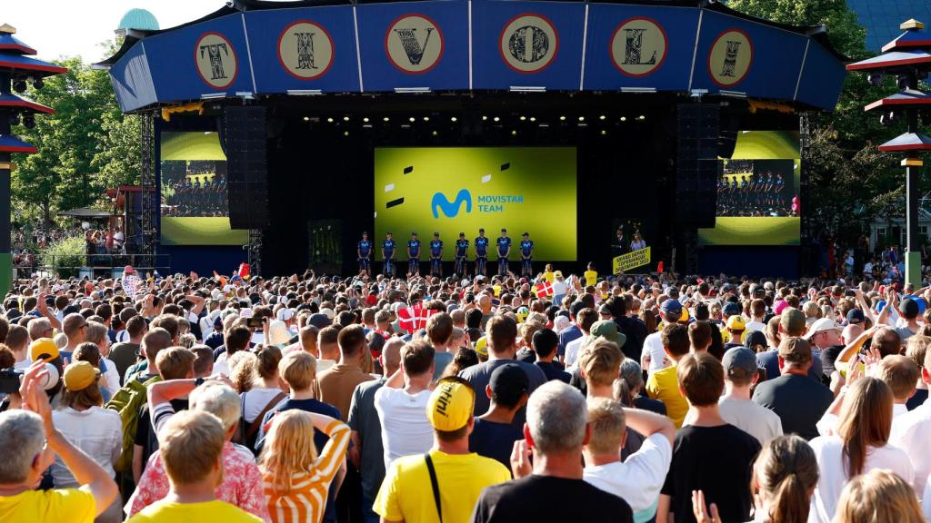 Presentación del Movistar Team en el Tour de Francia 2022 en Copenhague