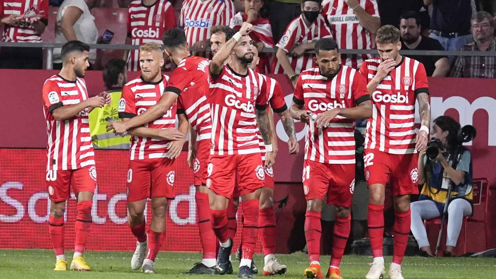 Los jugadores del Girona celebran un gol en La Liga 2022/2023