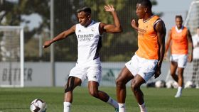 Rodrygo y Alaba, en un entrenamiento del Real Madrid