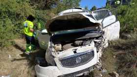 Un vehículo accidentado en la provincia de Cuenca.