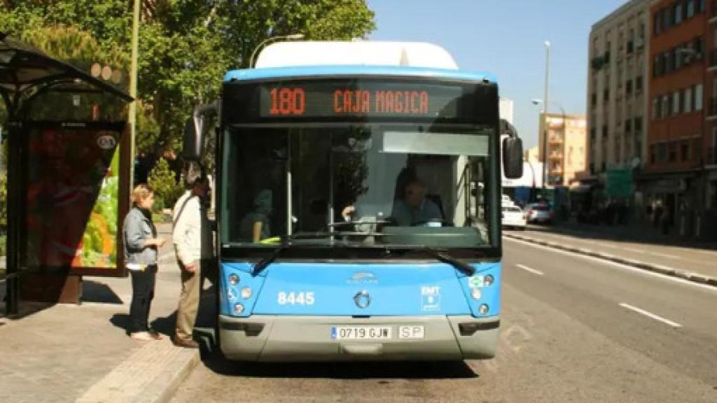 Un autobús de la EMT en Madrid.