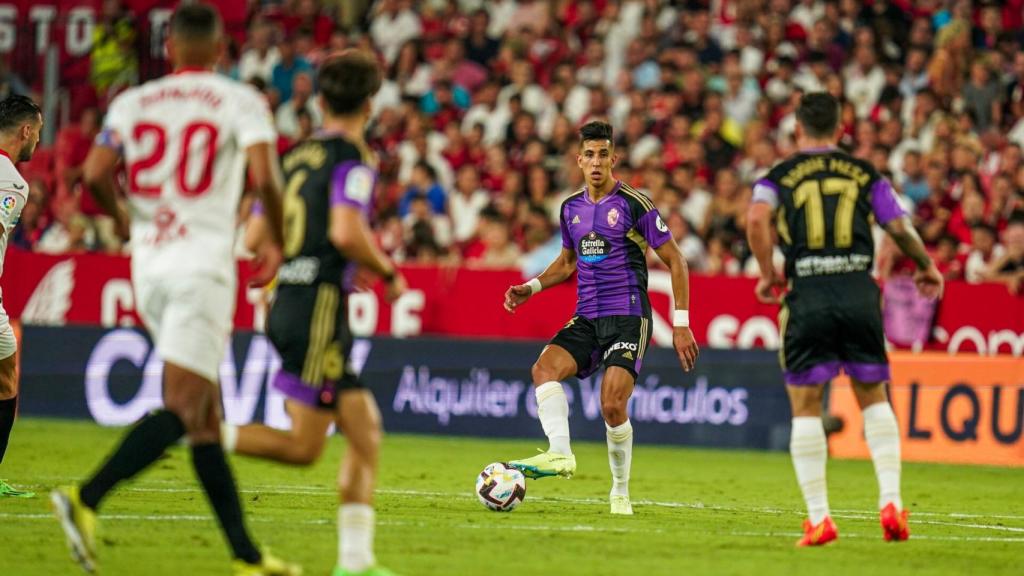 El Yamiq en el choque ante el Sevilla