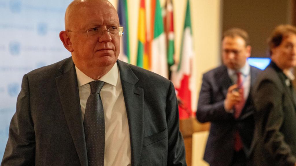 El embajador ruso ante la ONU, Vassily Nebenzia, antes de entrar al Consejo de Seguridad celebrado este 23 de agosto