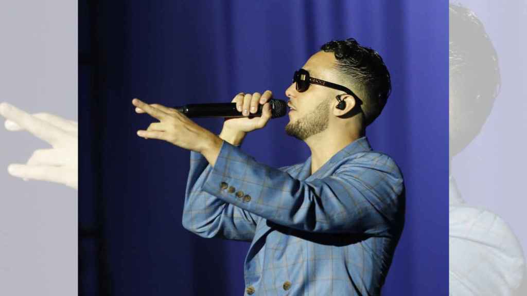 El cantante C Tangana, durante el concierto en el muelle de Trasatlánticos de Vigo.