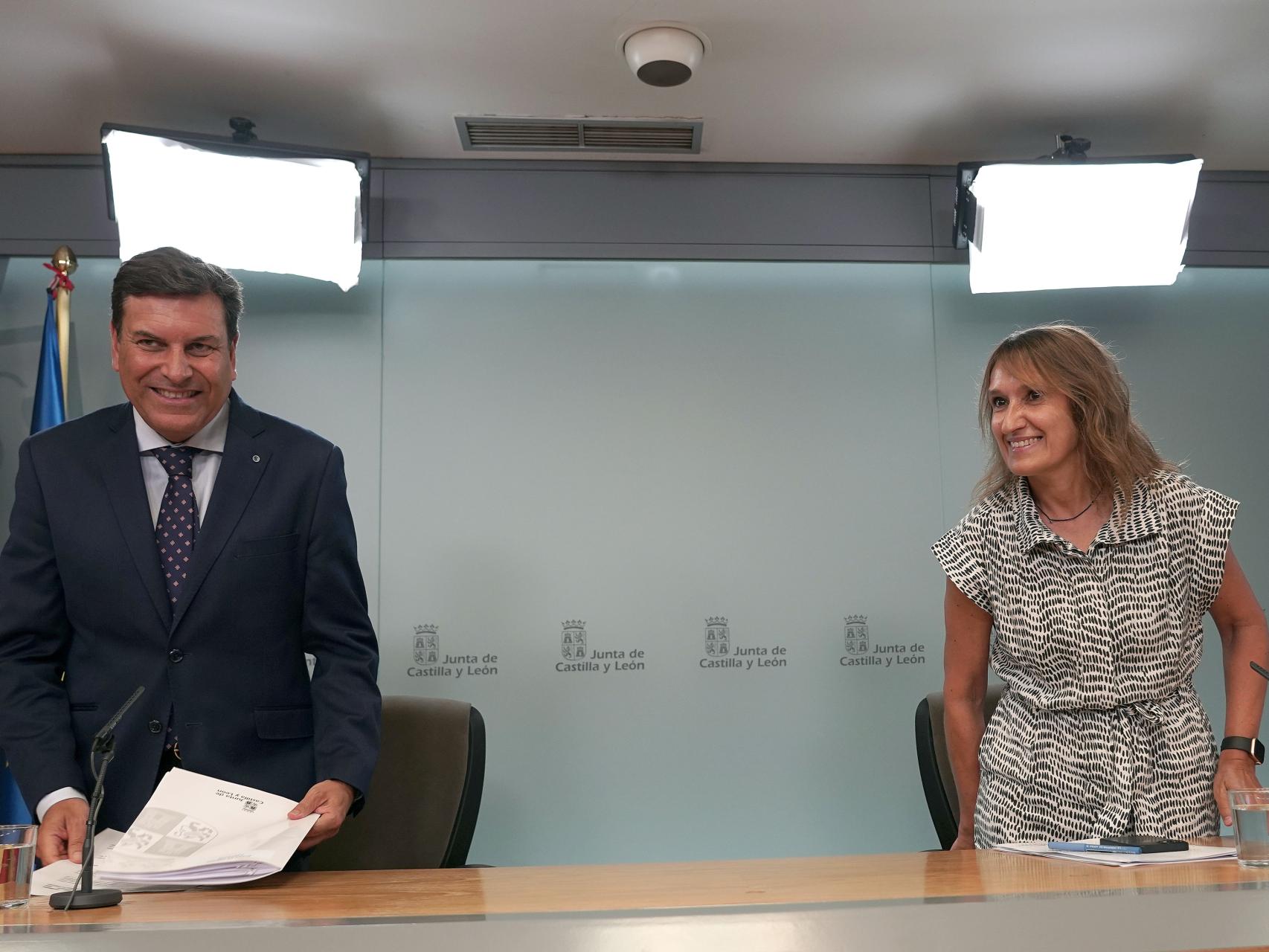 El portavoz de la Junta, Carlos Fernández Carriedo, durante la rueda de prensa posterior al Consejo de Gobierno, este jueves.