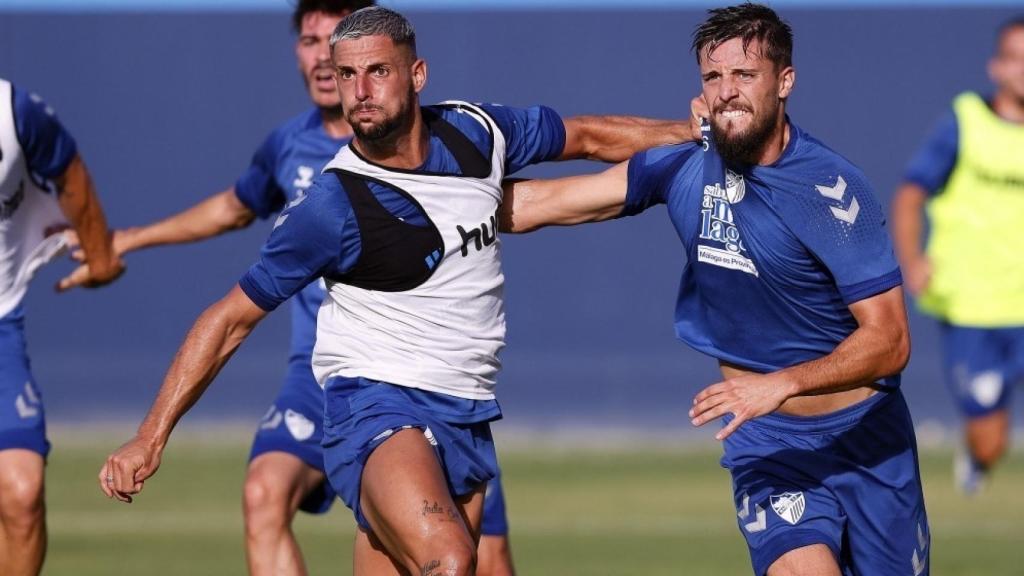 Fran Sol y Genaro durante un entrenamiento del Málaga CF