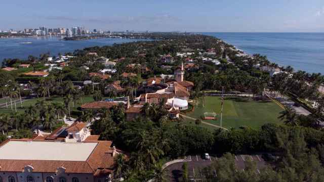Vista aérea de la mansión de Donald Trump en Mar-a-Lago (Florida), que fue registrada por el FBI