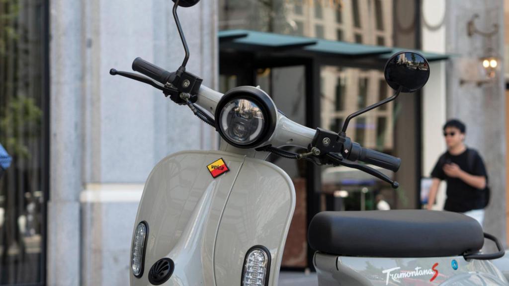 Moto eléctrica Velca Tramontana.
