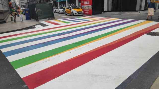 Nuevo paso de peatones colorido de A Coruña.