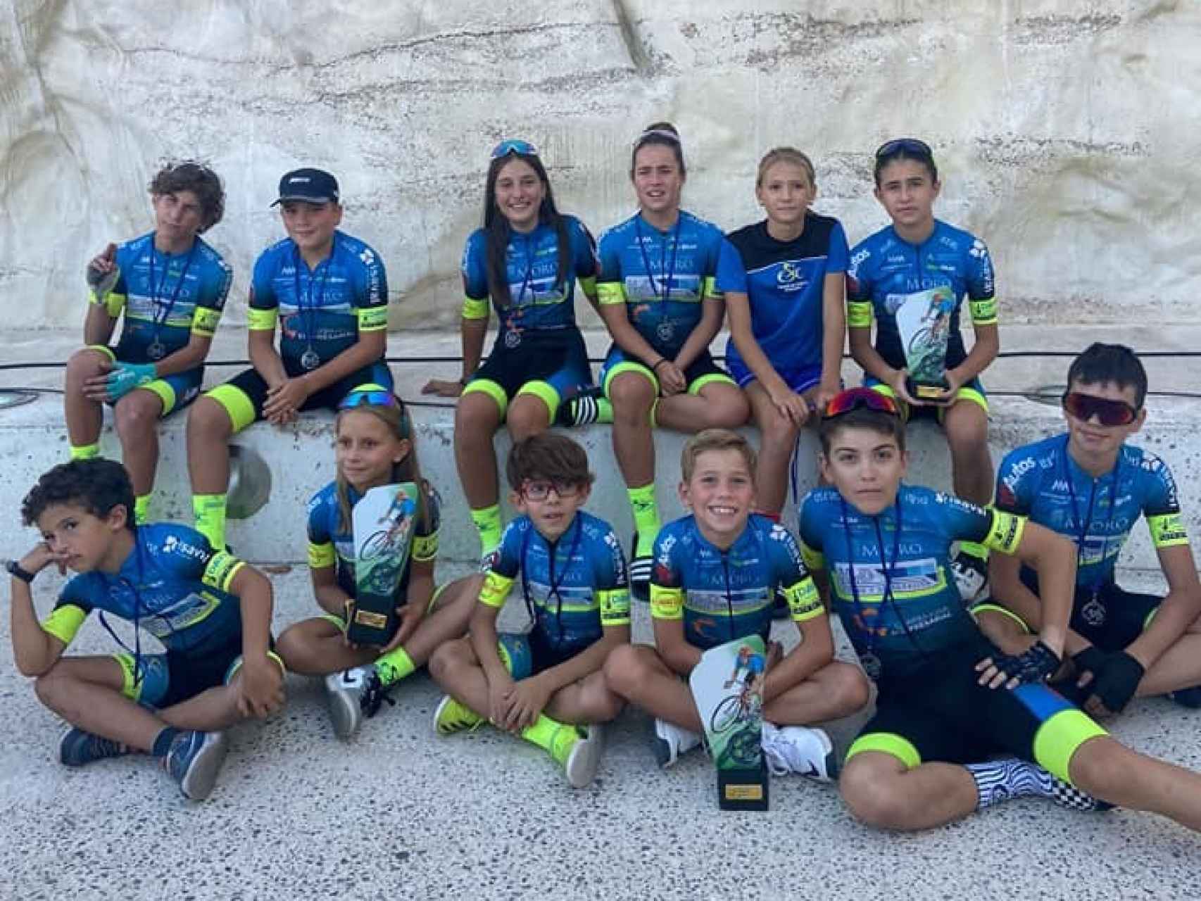 La escuela de ciclismo salmantina se prepara para el campeonato de Castilla y León de pista