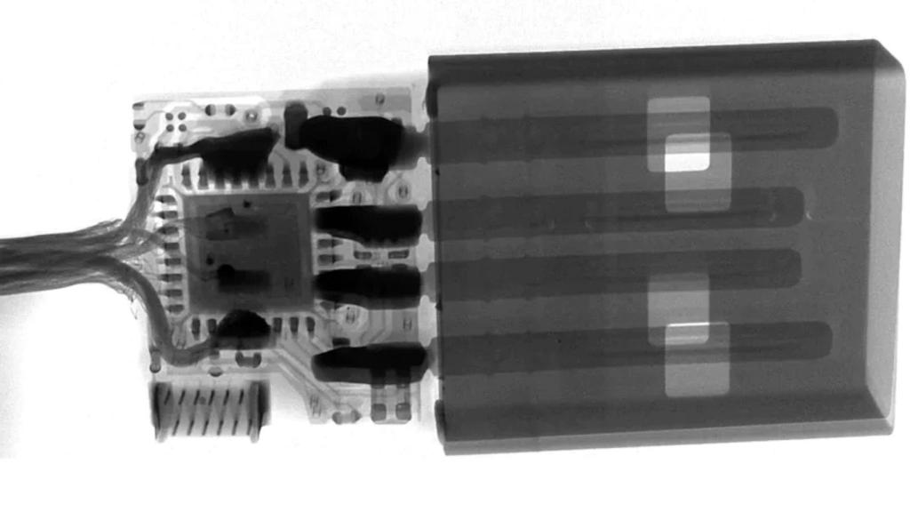 Interior del O.MG Cable