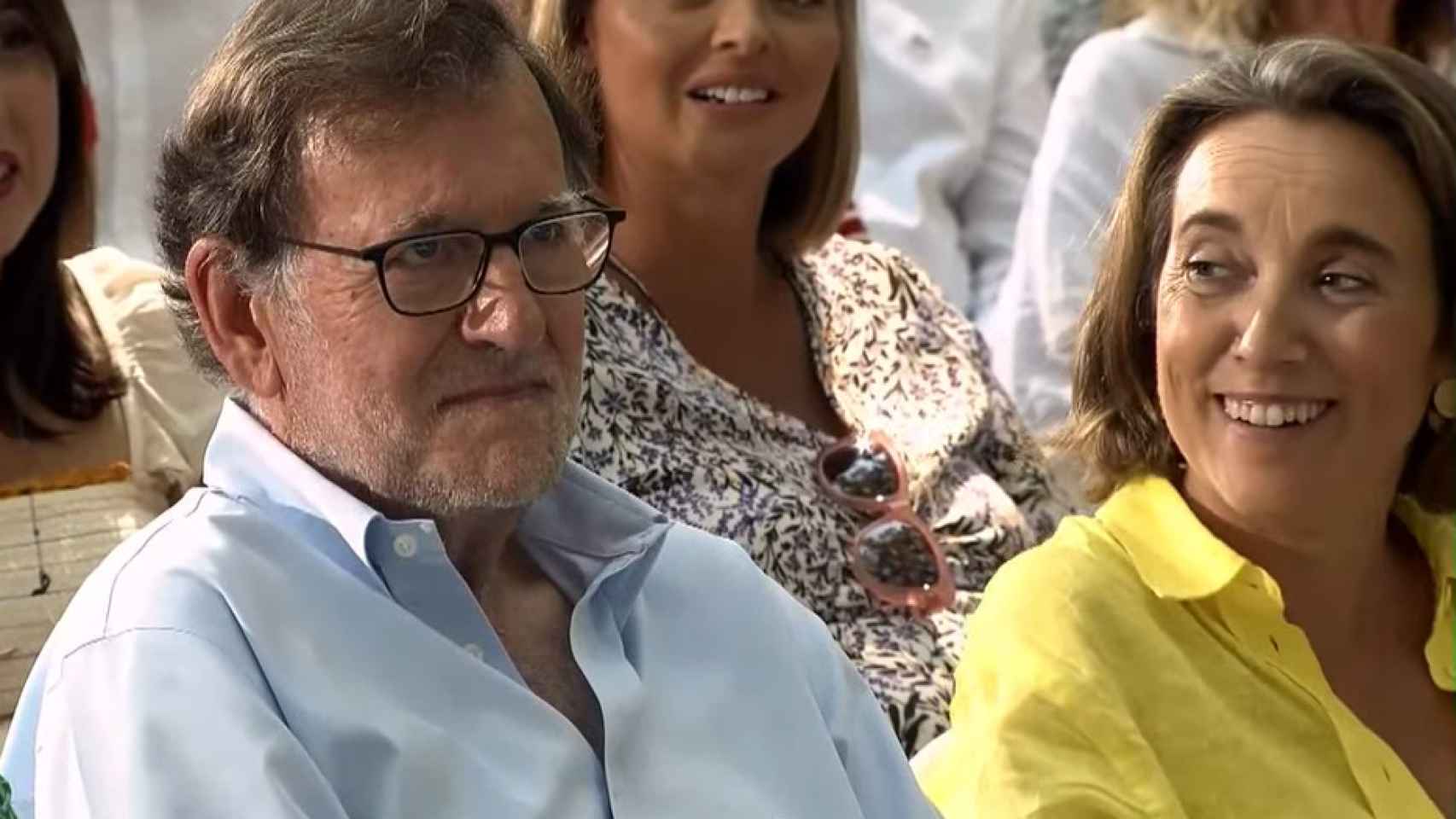 El expresidente Mariano Rajoy y la secretaria general del PP, Cuca Gamarra, en el acto celebrado este sábado.