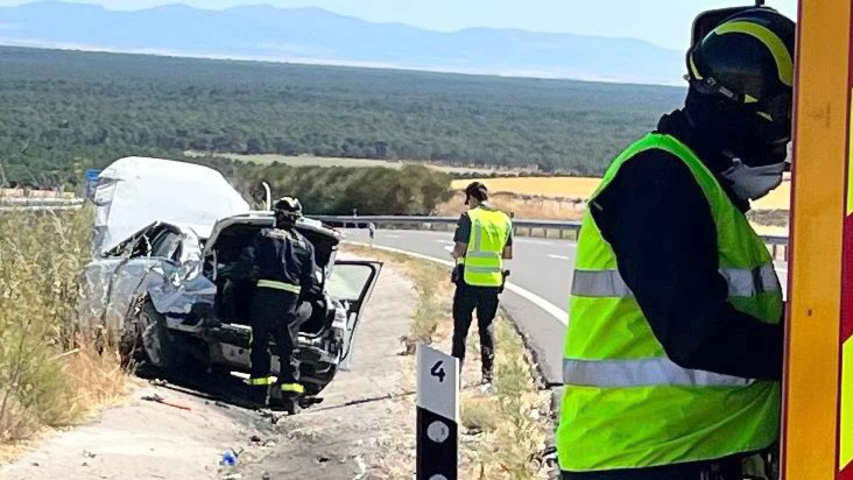 Accidente de tráfico en la carretera 601, en Cuéllar (Segovia)