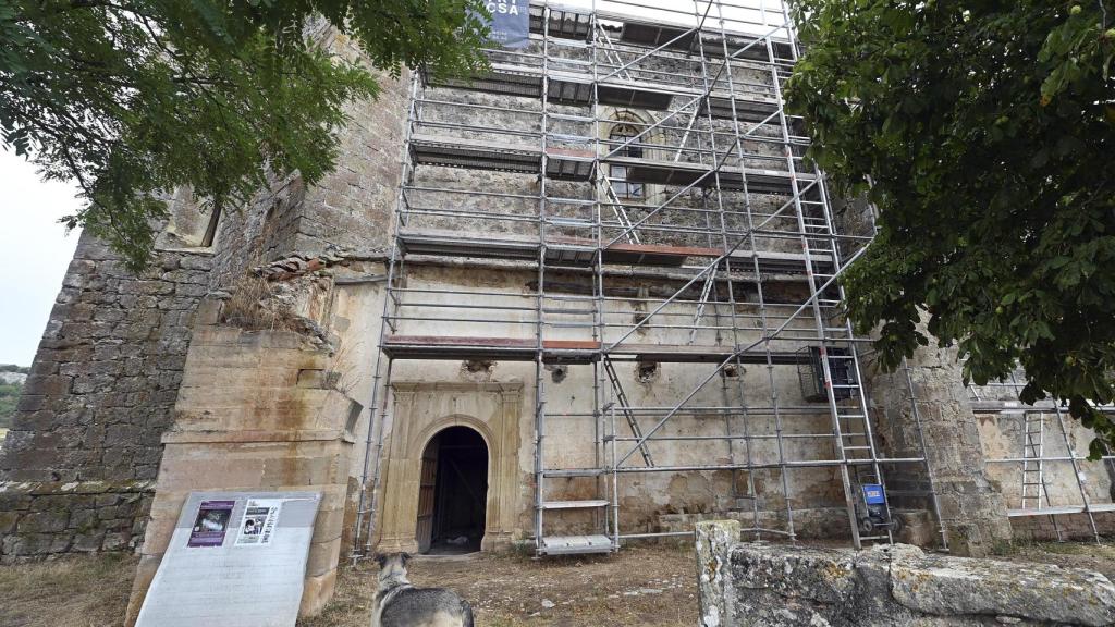 Trabajos de recuperación de la iglesia de Fuenteodra