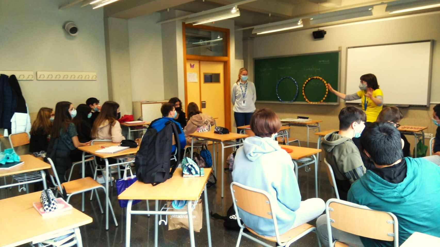 Las clases en primero de ESO, en la imagen un centro, dividen al sector educativo por su organización.