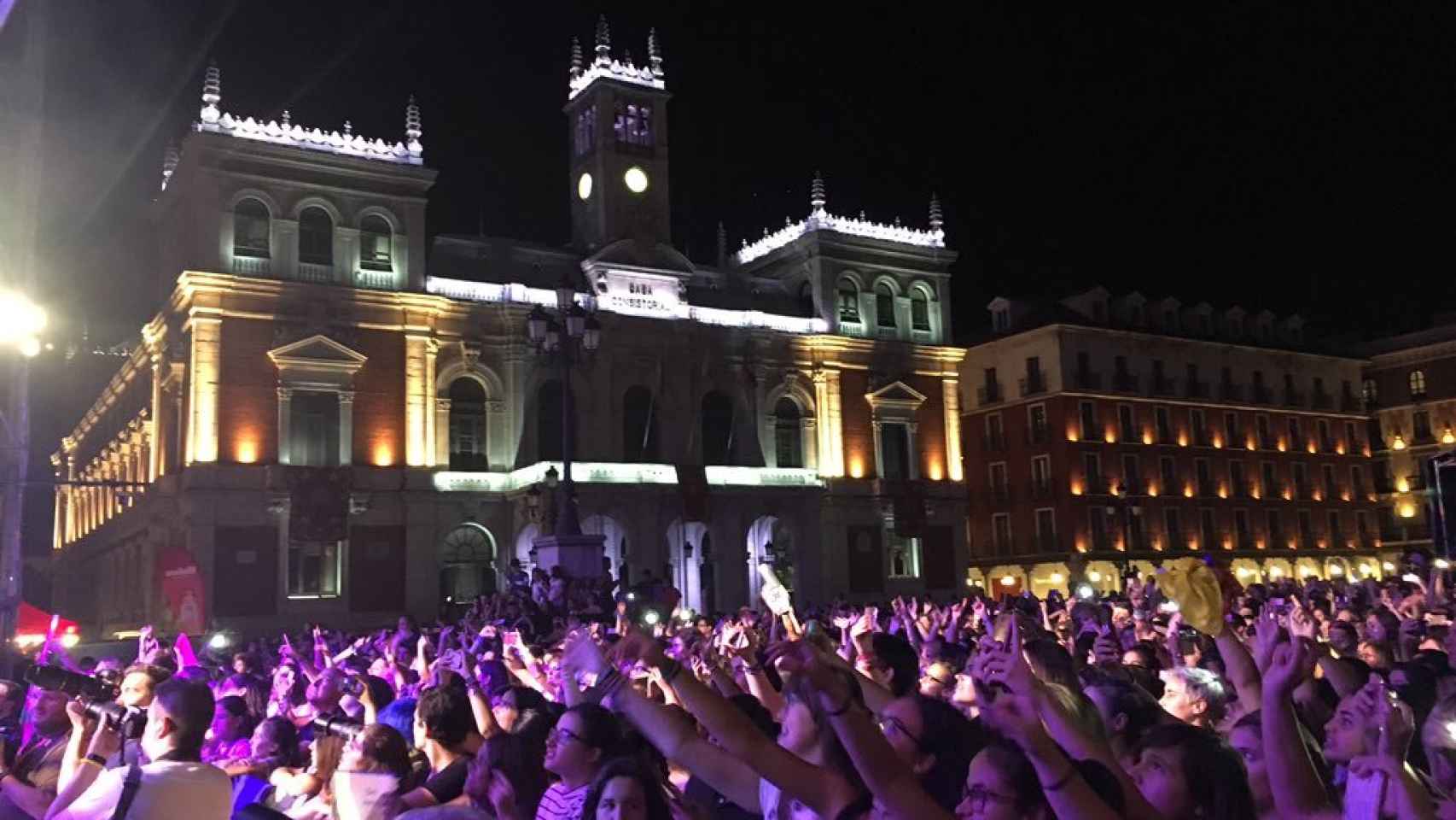 Un concierto durante unas fiestas de Valladolid del pasado