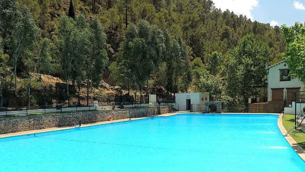 La ciudad española con la piscina más larga de Europa