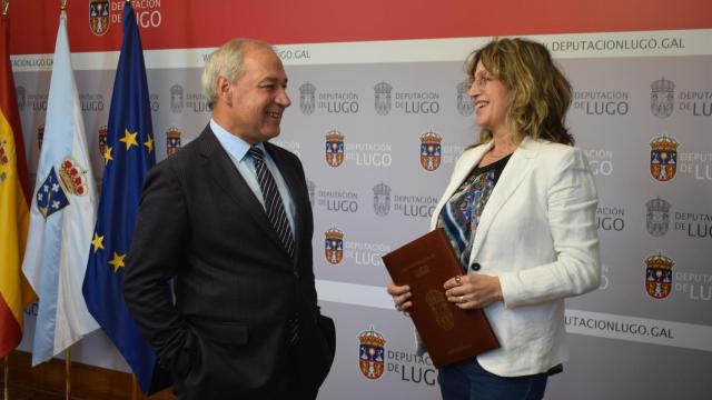 El presidente de la Diputación de Lugo, José Tomé Roca, ha renovado la colaboración con la Asociación Raiolas Lugo.