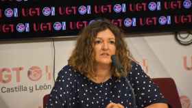 Victoria Zumalacárregui, secretaria de Políticas Sociales e Igualdad de UGT Castilla y León, en la sede de UGT