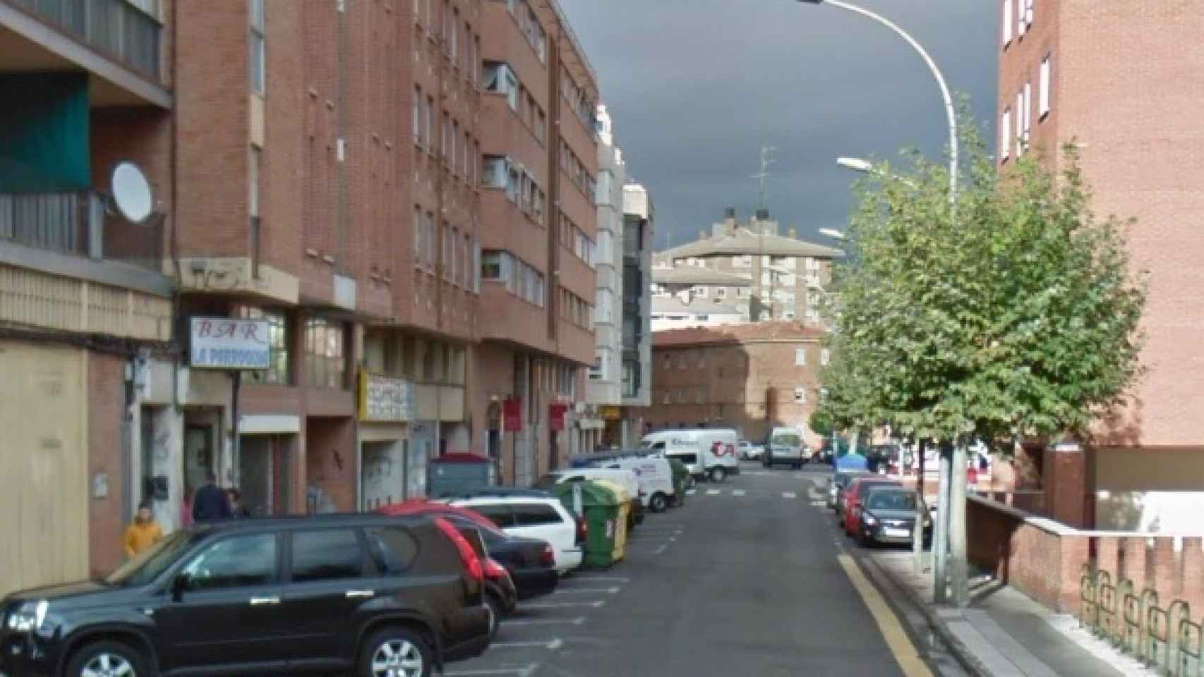 Calle Eras del Bosque en Palencia,  donde fue localizada la mujer sin vida