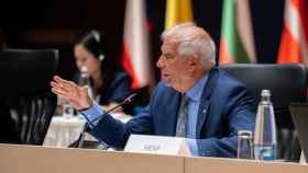 El jefe de la diplomacia comunitaria, Josep Borrell, durante la reunión de este miércoles en Praga