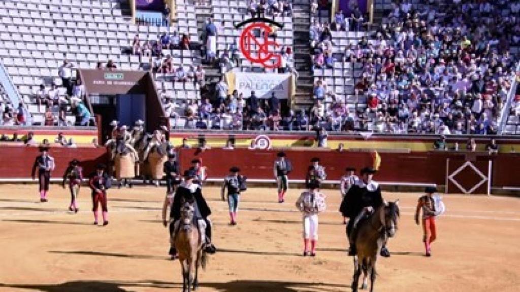 Paseillo en la primera de feria de Palencia