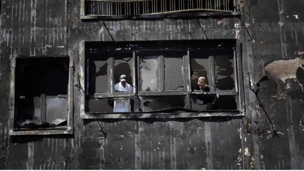 Afectados por el incendio de Bejís, en imagen de archivo.