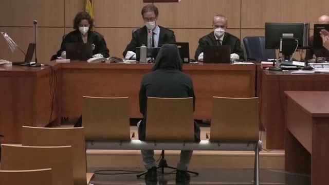 El pederasta condenado durante la celebración del juicio en la Audiencia de Valencia.