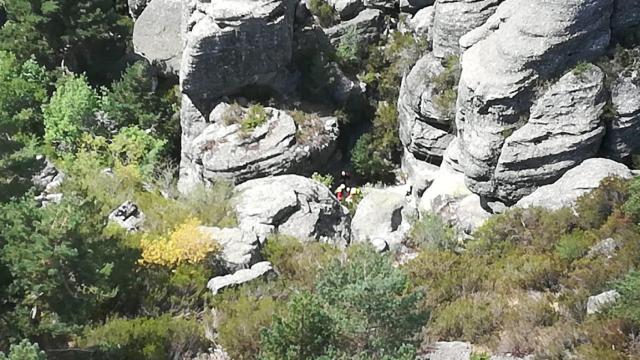 Rescatan a un montañero herido en Burgos