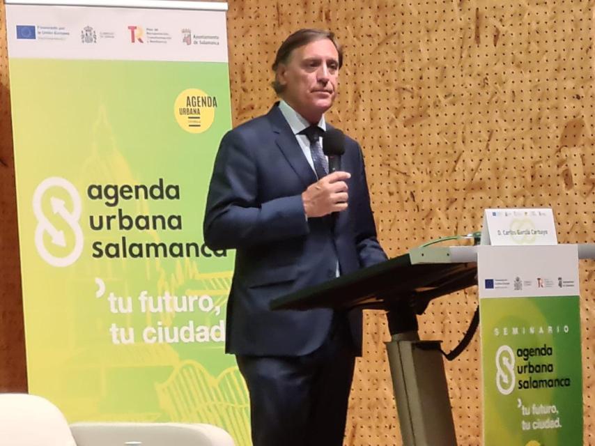 El alcalde, Carlos García Carbayo, ha participado hoy en un seminario sobre Agenda Urbana