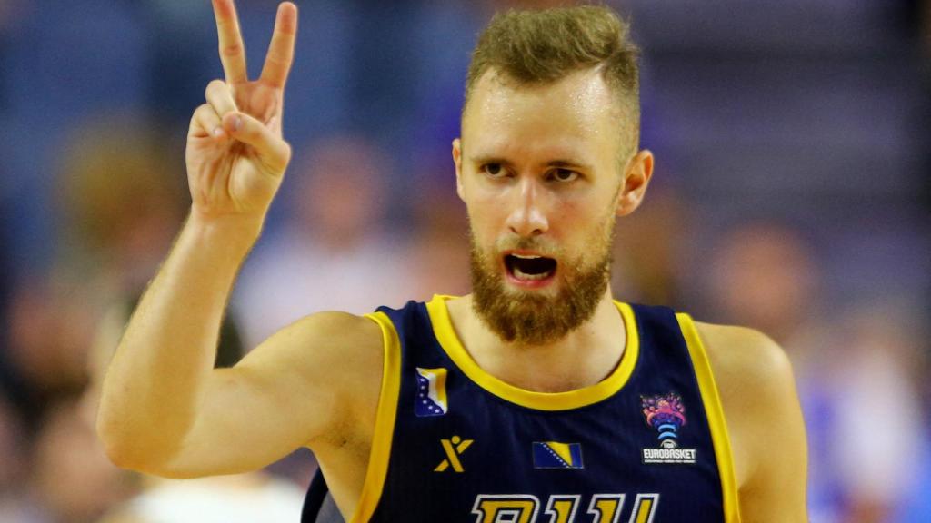 Dzanan Musa, en un partido de Bosnia y Herzegovina del Eurobasket 2022