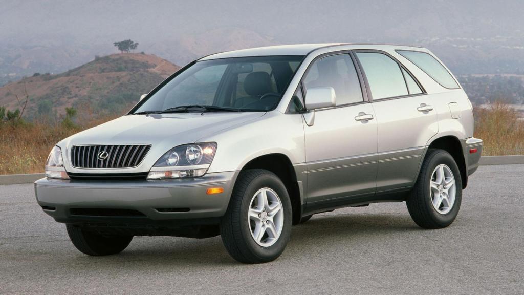 Éste es el Lexus RX de primera generación que nació en 1997.