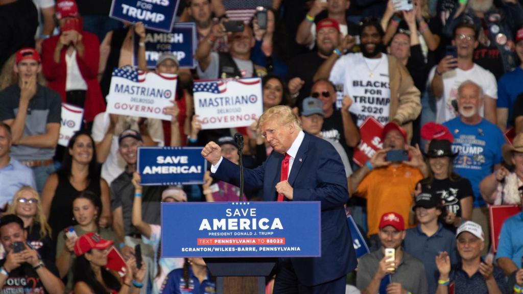 El expresidente de Estados Unidos Donald Trump, el sábado en Wilkes-Barre, Pensilvania.