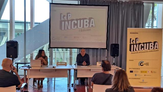 Presentación de la primera edición de la incubadora de proyectos de cine y televisión I+P, INCUBA, del Clúster Audiovisual do Galego.