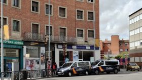 Varias patrullas de la Policía Nacional en la plaza España de Palencia