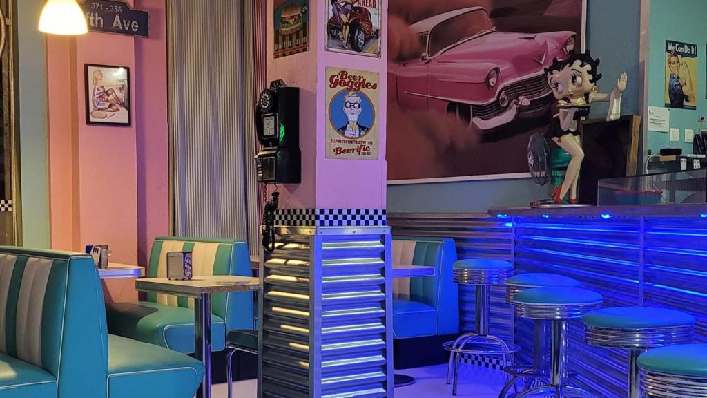 Pink Cadillac Zamora, una propuesta gastronómica al más puro estilo años 50